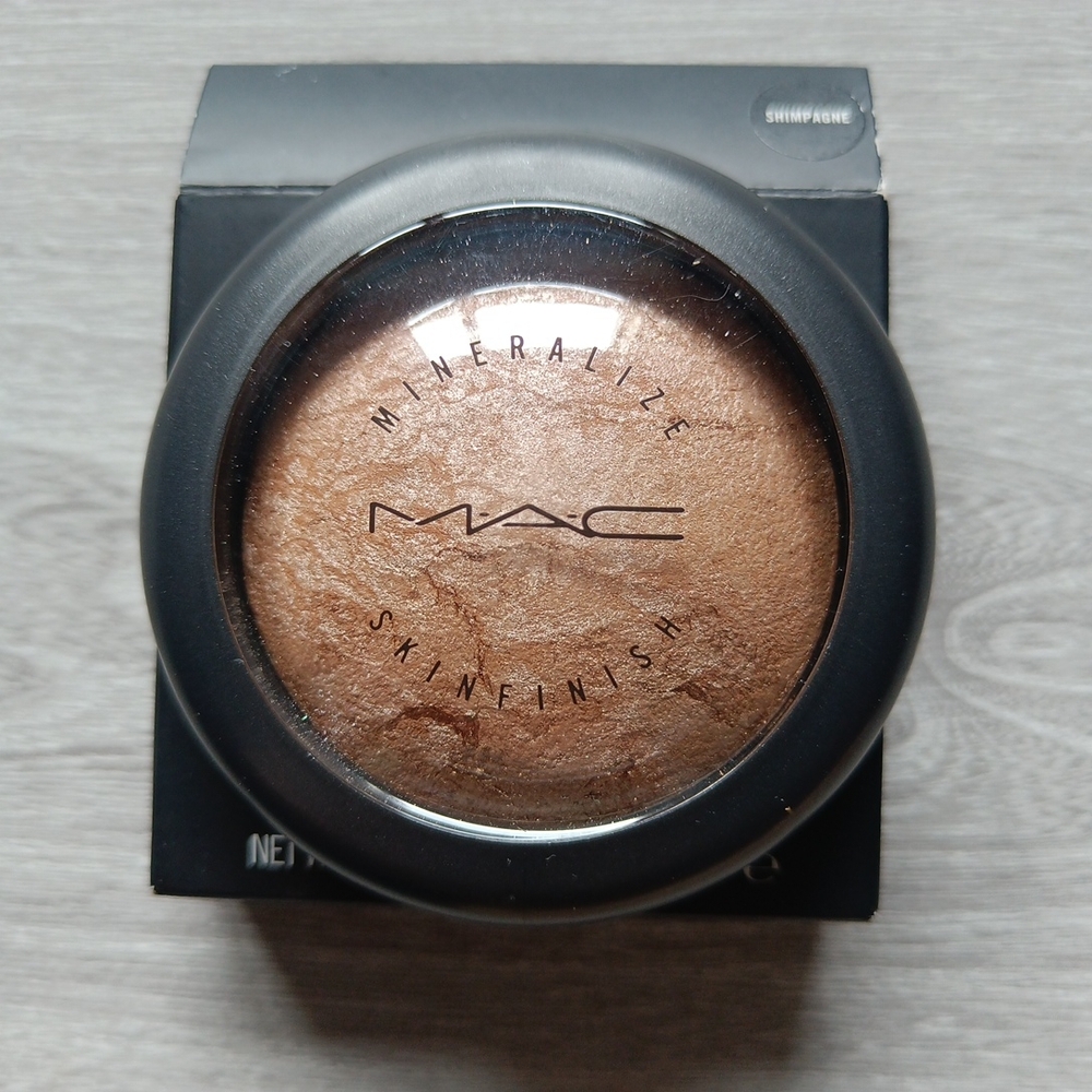 MAC Cosmetics Mineralize Skinfinish Highlighter - Shimpagne 11